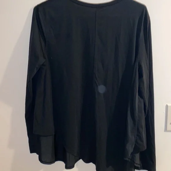 Lululemon Relaxed-Fit Long Sleeve Shirt - Picture 5 of 6